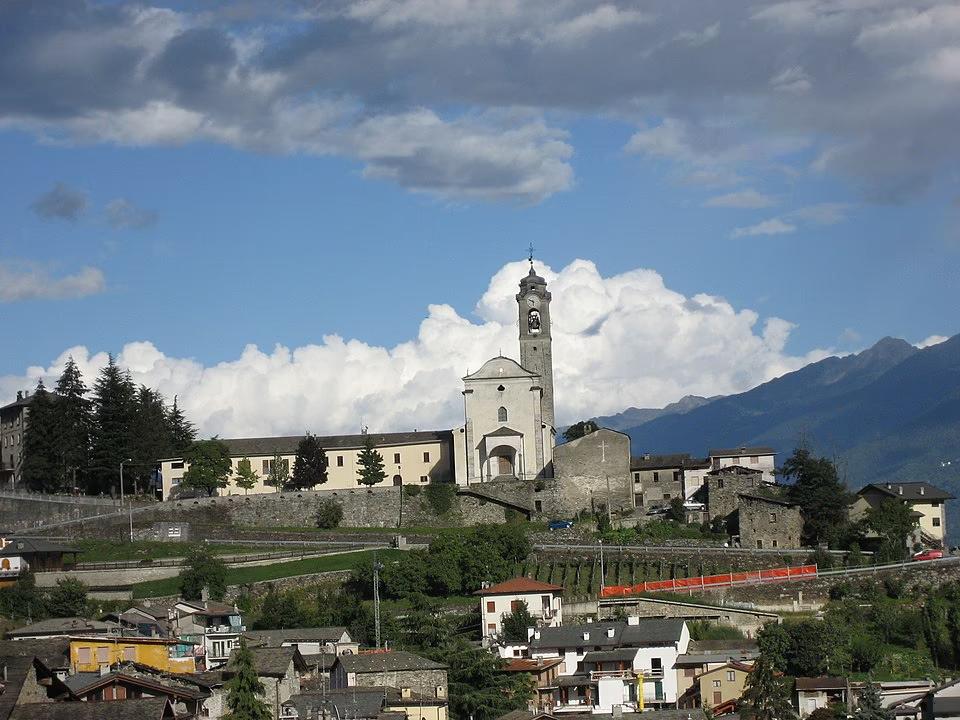 Uno scorcio di Poggiridenti in provincia di Sondrio