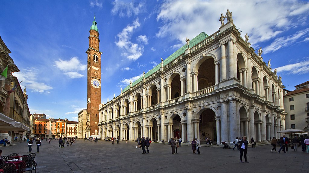 Uno scorcio della Basilica Palladiana in Piazza dei Signori a Vicenza