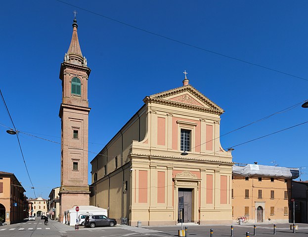 Uno scorcio della Chiesa di San Pietro Apostolo a Castello d'Argile in provincia di Bologna