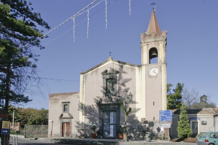 Uno scorcio della Chiesa parrocchiale di Maria Santissima Annunziata a Mascalucia in provincia di Catania