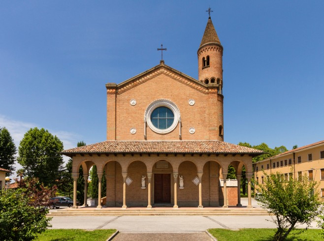 La Chiesa di Santa Margherita Regina a Villanova, frazione di Fossalta di Portogruaro, dove sono stati celebrati i funerali di Lorena Puppo