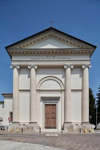 La Chiesa di Santa Maria Assunta a Inzago in provincia di Milano dove sono stati celebrati i funerali di Romina Vento