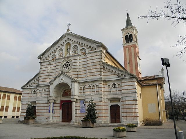 La Chiesa parrocchiale di San Martino Vescovo a Paese, in provincia di Treviso, dove sono stati celebrati i funerali di Franca Fava e Fiorella Sandre