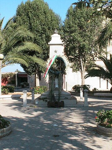Il monumento ai caduti a Locogrande, frazione di Trapani poi confluita nel nuovo comune di Misiliscemi