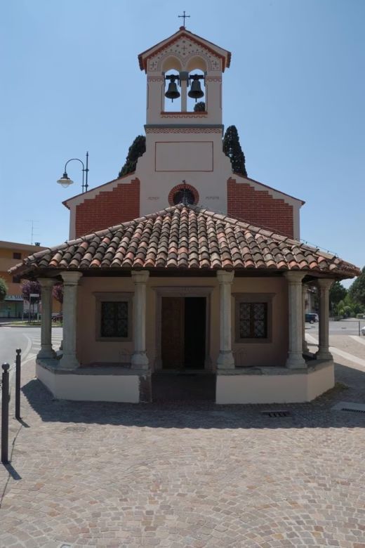 Uno scorcio della Chiesa di San Giusto a San Giovanni al Natisone in provincia di Udine