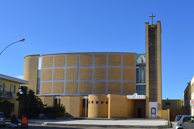 Uno scorcio della Chiesa di Maria Santissima Regina a Squinzano, in provincia di Lecce, dove sono stati celebrati i funerali di Lorena Isceri